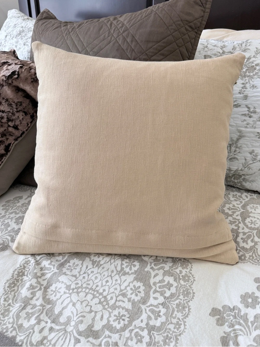 Pottery Barn Square Dhurrie Rug Accent Pillow